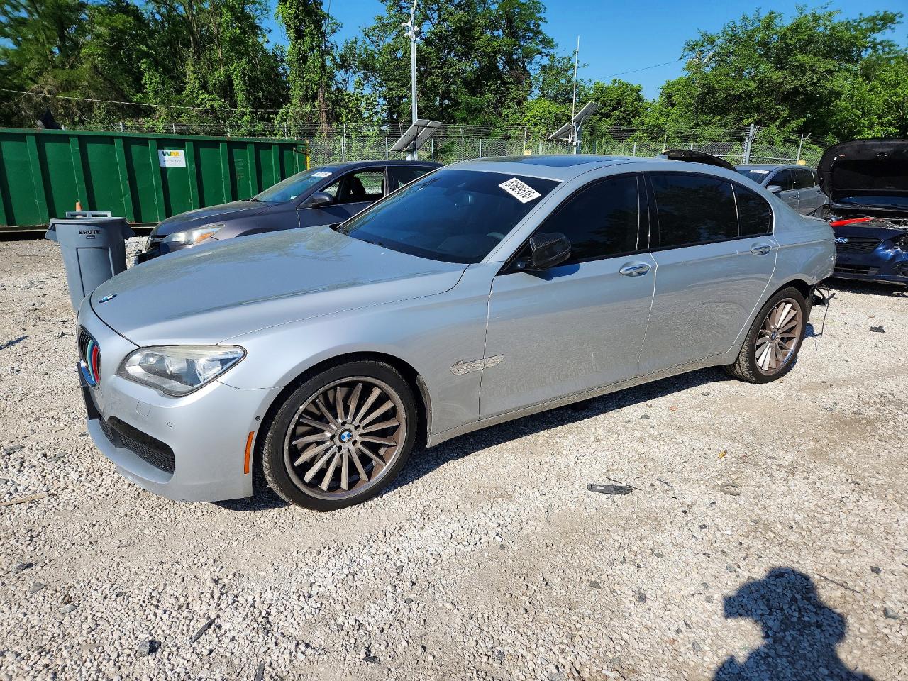 2014 BMW 750