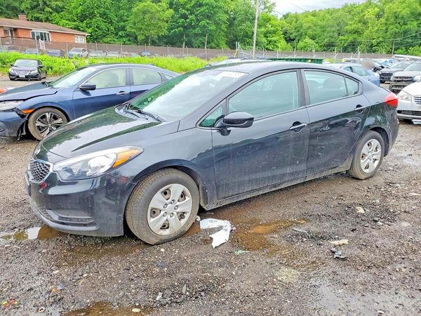 2016 KIA FORTE