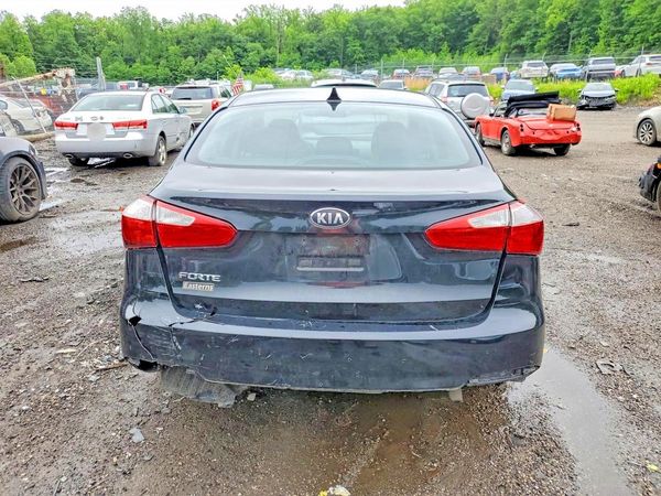 2016 KIA FORTE