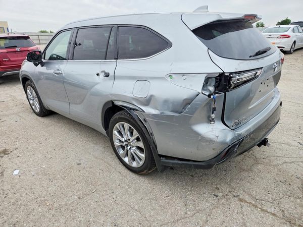 2020 TOYOTA HIGHLANDER Limited