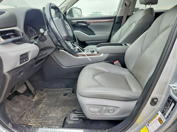 2020 TOYOTA HIGHLANDER Limited