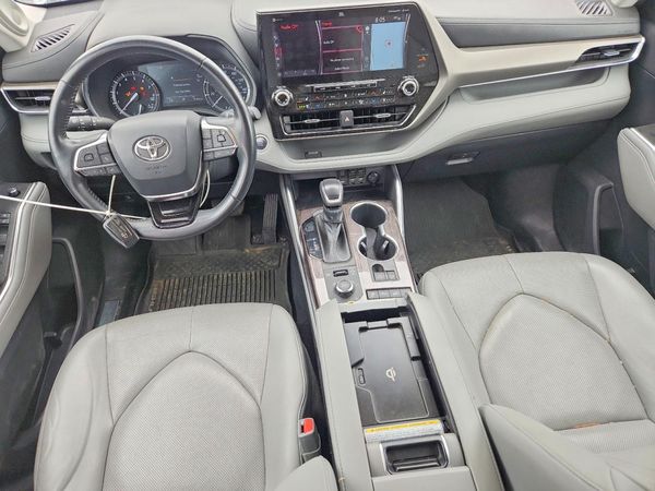 2020 TOYOTA HIGHLANDER Limited