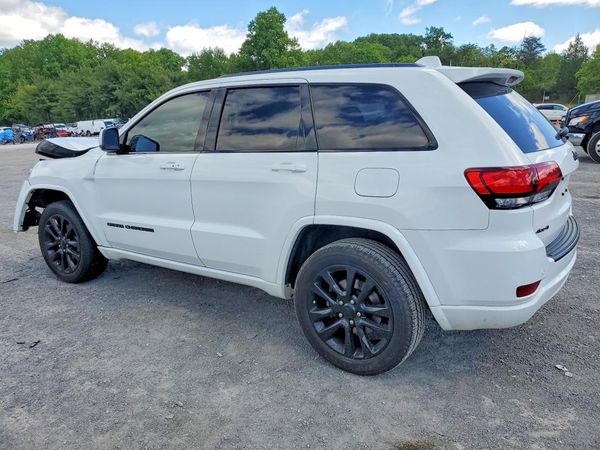 2019 JEEP GRAND CHEROKEE LAREDO 4X4