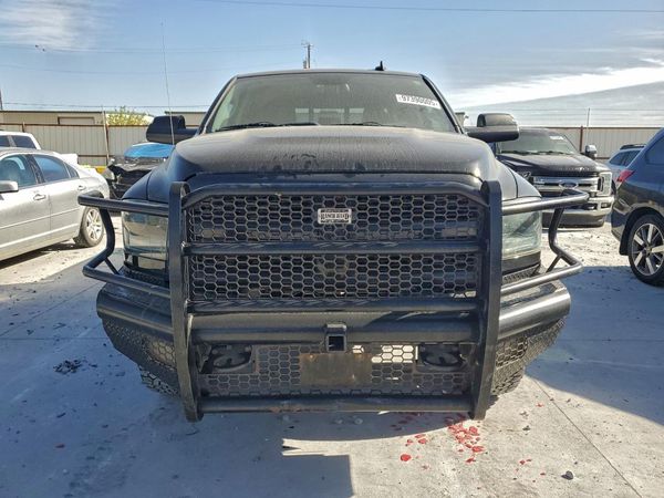 2015 RAM 2500 LARAMIE MEGA CAB 4X4