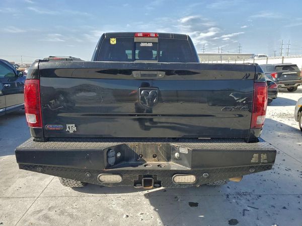 2015 RAM 2500 LARAMIE MEGA CAB 4X4