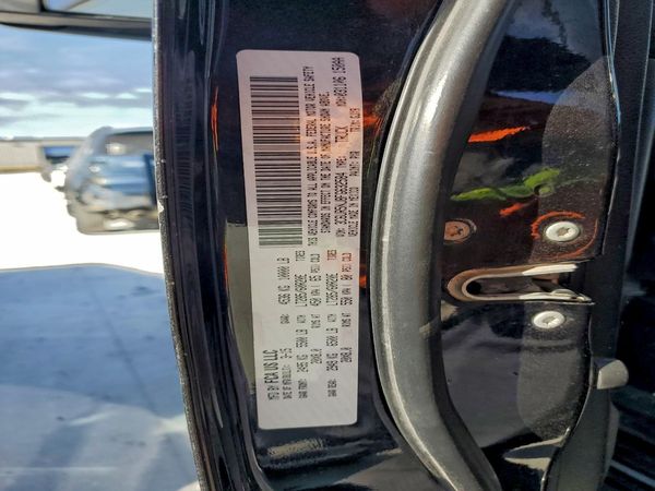 2015 RAM 2500 LARAMIE MEGA CAB 4X4