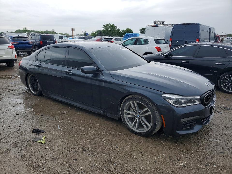 2017 BMW 750 xi