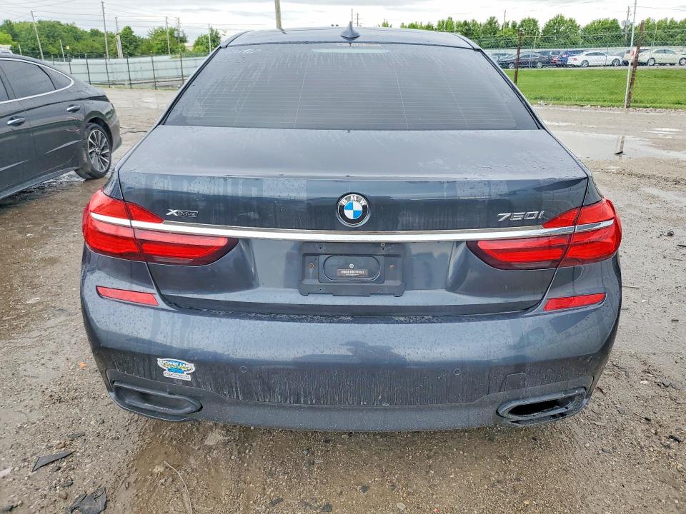 2017 BMW 750 xi