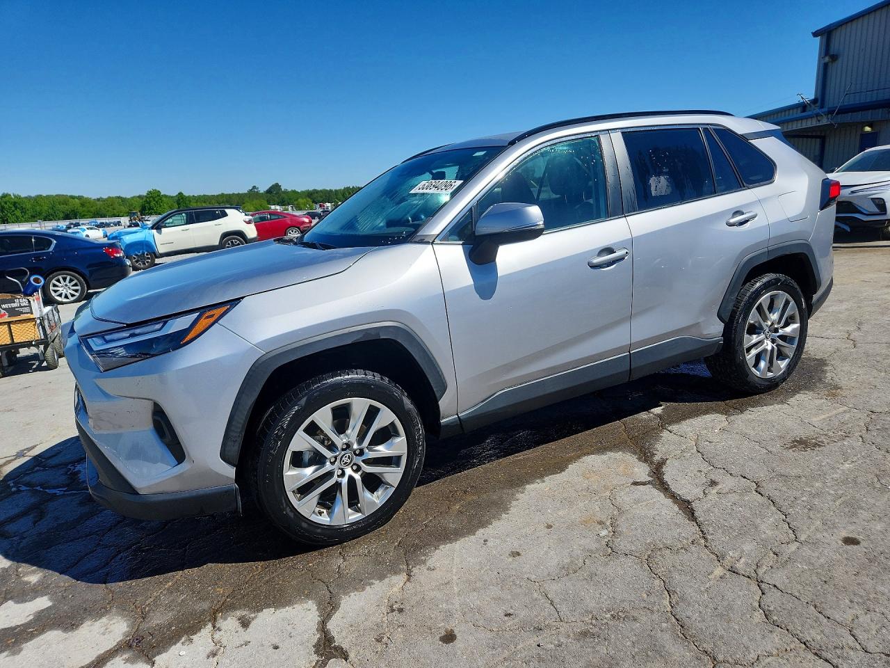 2023 TOYOTA RAV4 XLE Premium