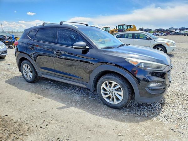2016 HYUNDAI TUCSON — Passenger 3/4