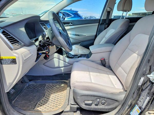 2016 HYUNDAI TUCSON — DENT