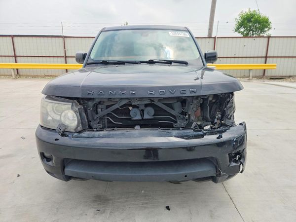 2013 LAND ROVER RANGEROVER HSE LUX