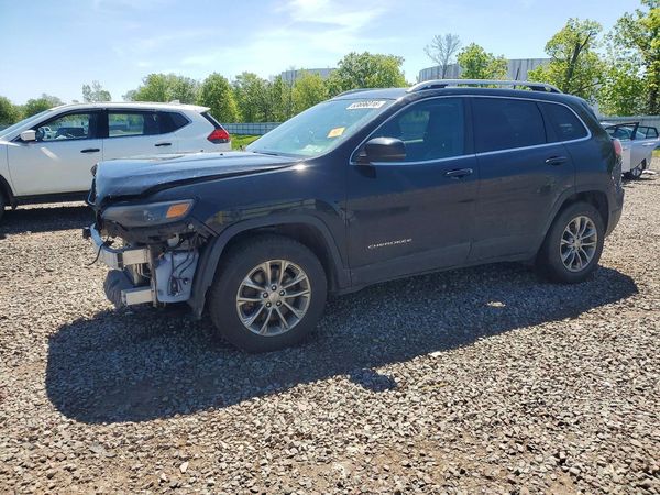 2019 JEEP CHEROKEE LATITUDE PLUS 4X4