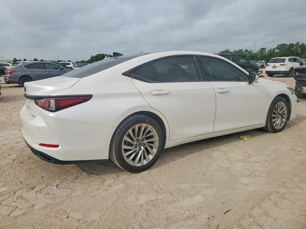 2020 LEXUS ES 350 Ultra Luxury