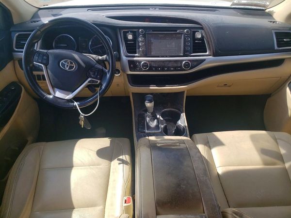 2019 TOYOTA HIGHLANDER SE/XLE