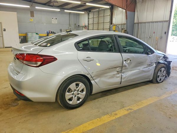 2018 KIA FORTE LX Base