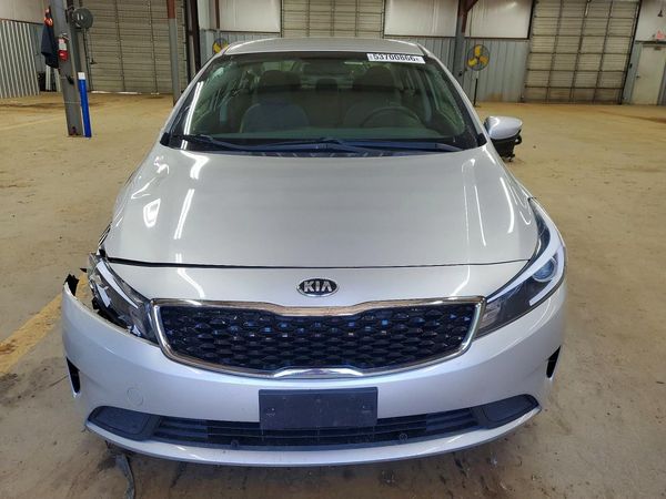 2018 KIA FORTE LX Base
