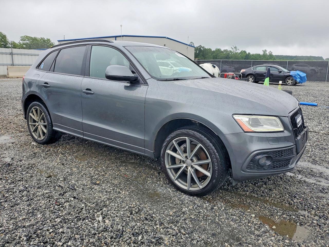 2017 AUDI Q5