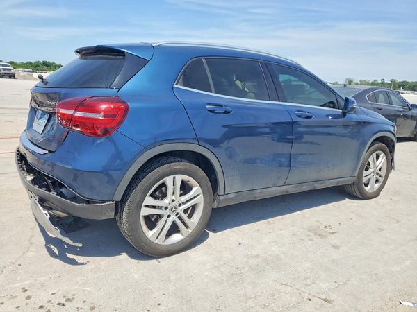 2019 MERCEDES-BENZ GLA GLA250-4M