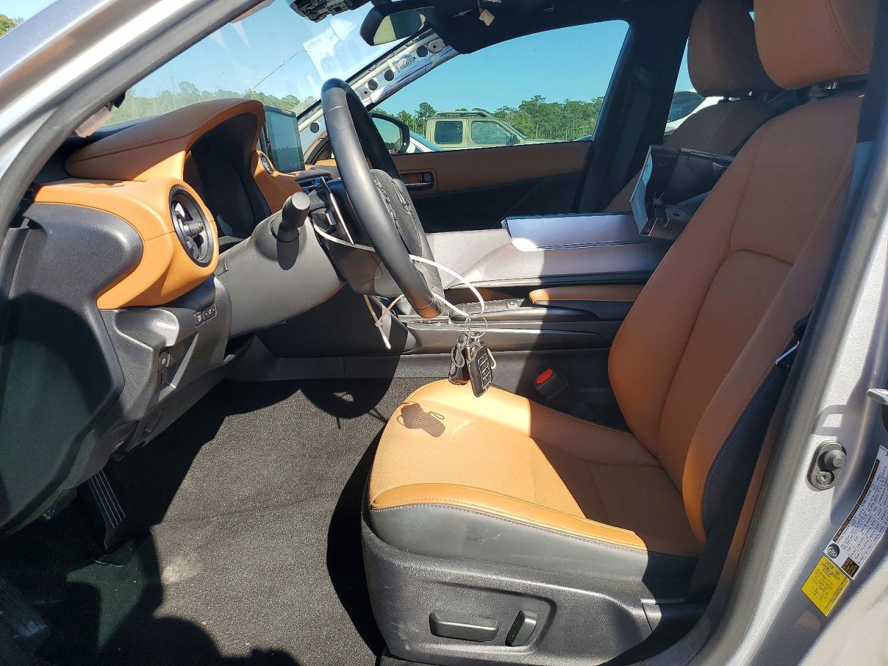 2024 LEXUS IS 300 300 Comfort