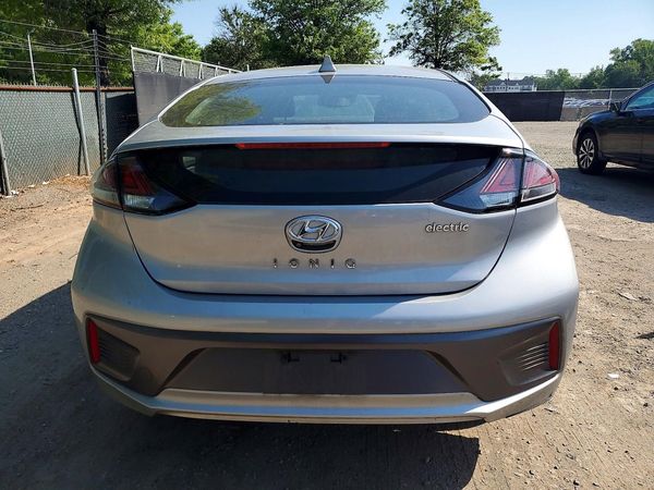2021 HYUNDAI IONIQ