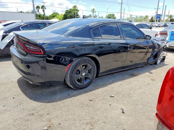 2023 DODGE CHARGER SXT