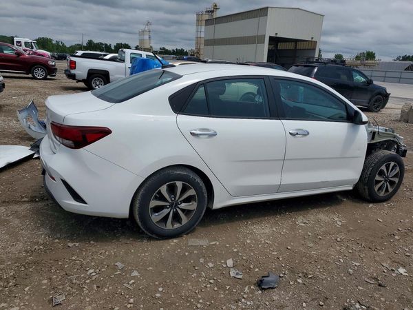 2022 KIA RIO LX, S