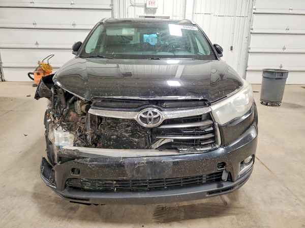 2015 TOYOTA HIGHLANDER