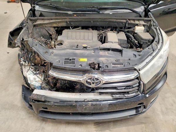 2015 TOYOTA HIGHLANDER