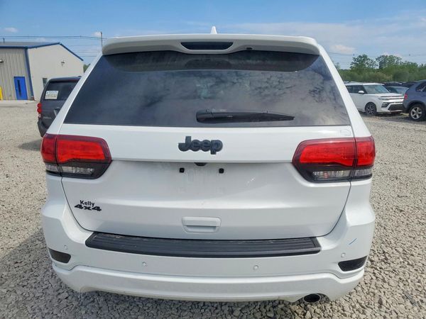 2020 JEEP GRAND CHEROKEE LAREDO 4X4
