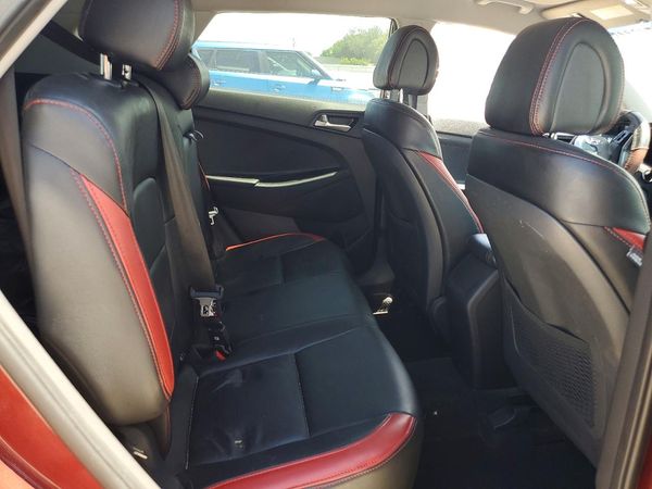 2018 HYUNDAI TUCSON