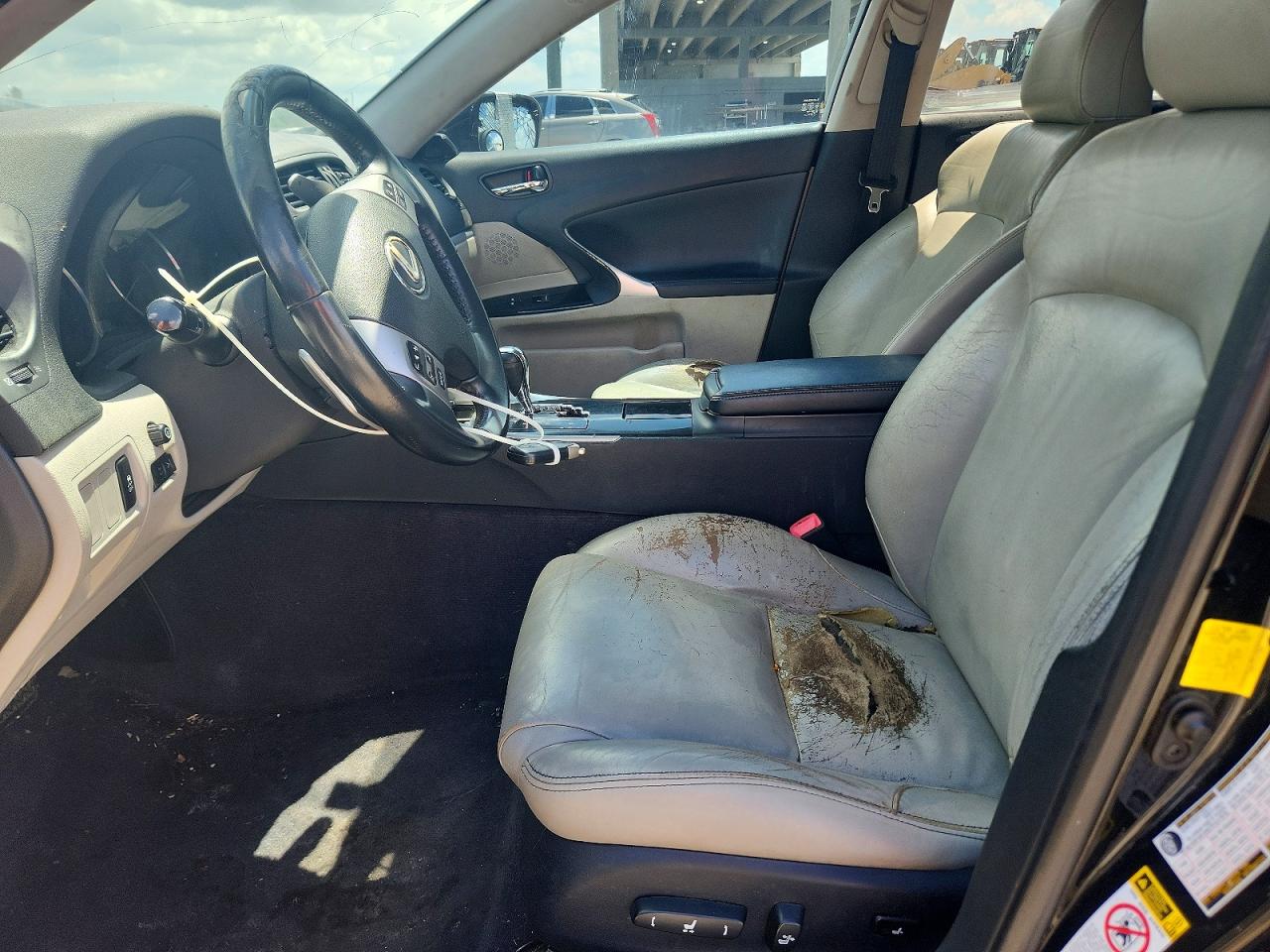 2012 LEXUS IS 250C