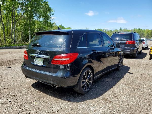 2014 MERCEDES-BENZ B250
