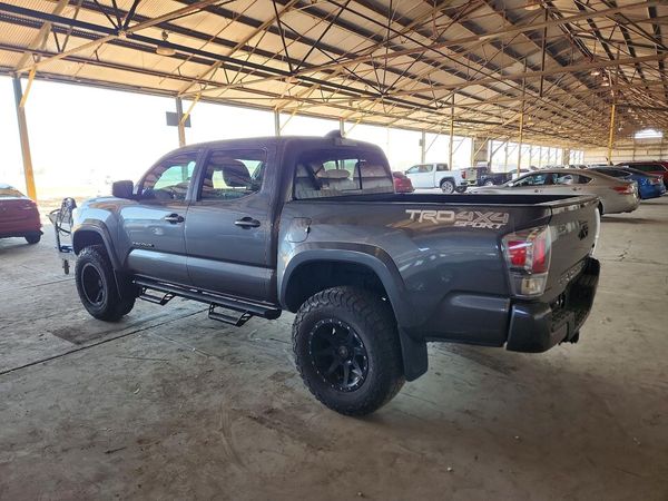 2020 TOYOTA TACOMA SR5