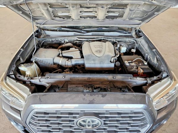 2020 TOYOTA TACOMA SR5