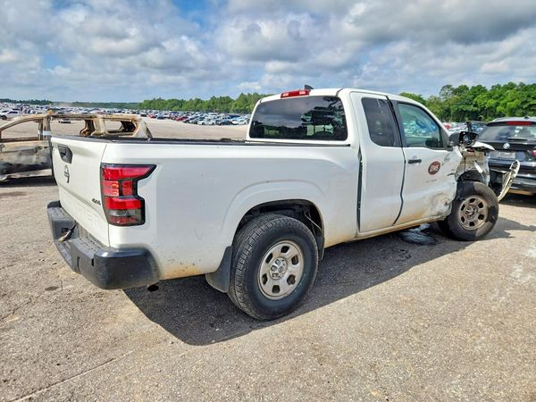 2022 NISSAN FRONTIER