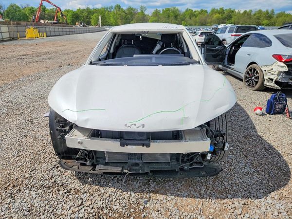 2024 KIA EV6 Light, Wind