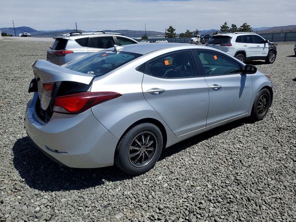 2014 HYUNDAI ELANTRA GLS (Middle)