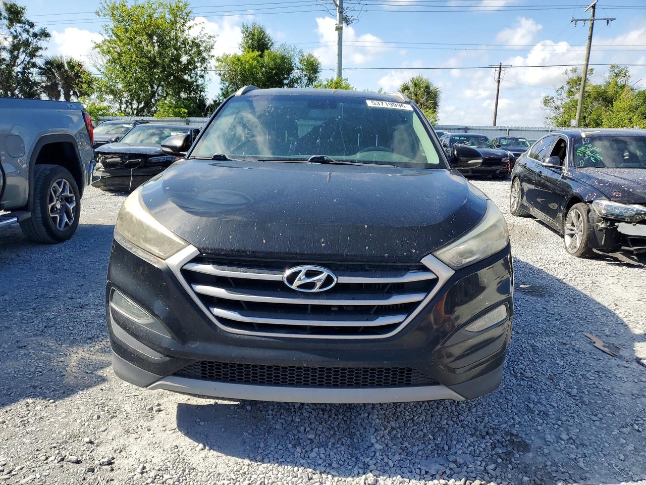 2017 HYUNDAI TUCSON