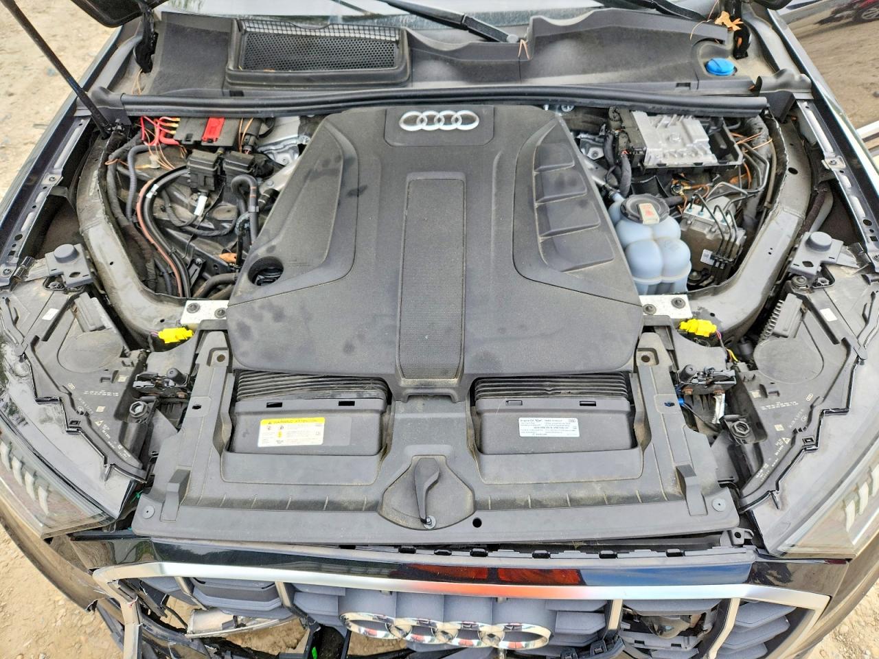 2021 AUDI Q7 quattro Premium Plus