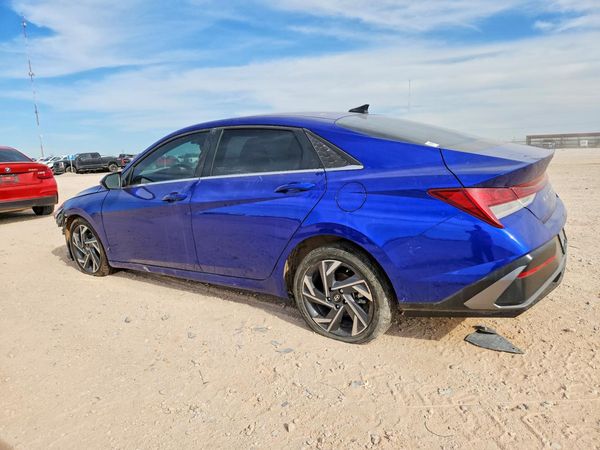 2024 HYUNDAI ELANTRA SEL w/ Convenience Pkg — DSRA