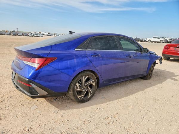 2024 HYUNDAI ELANTRA SEL w/ Convenience Pkg — PSRA