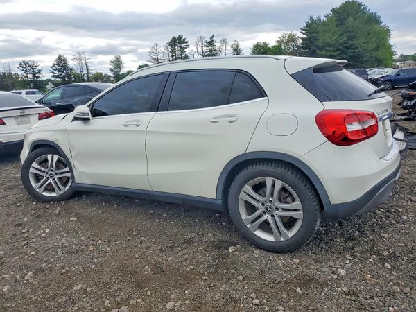 2018 MERCEDES-BENZ GLA GLA250-4M