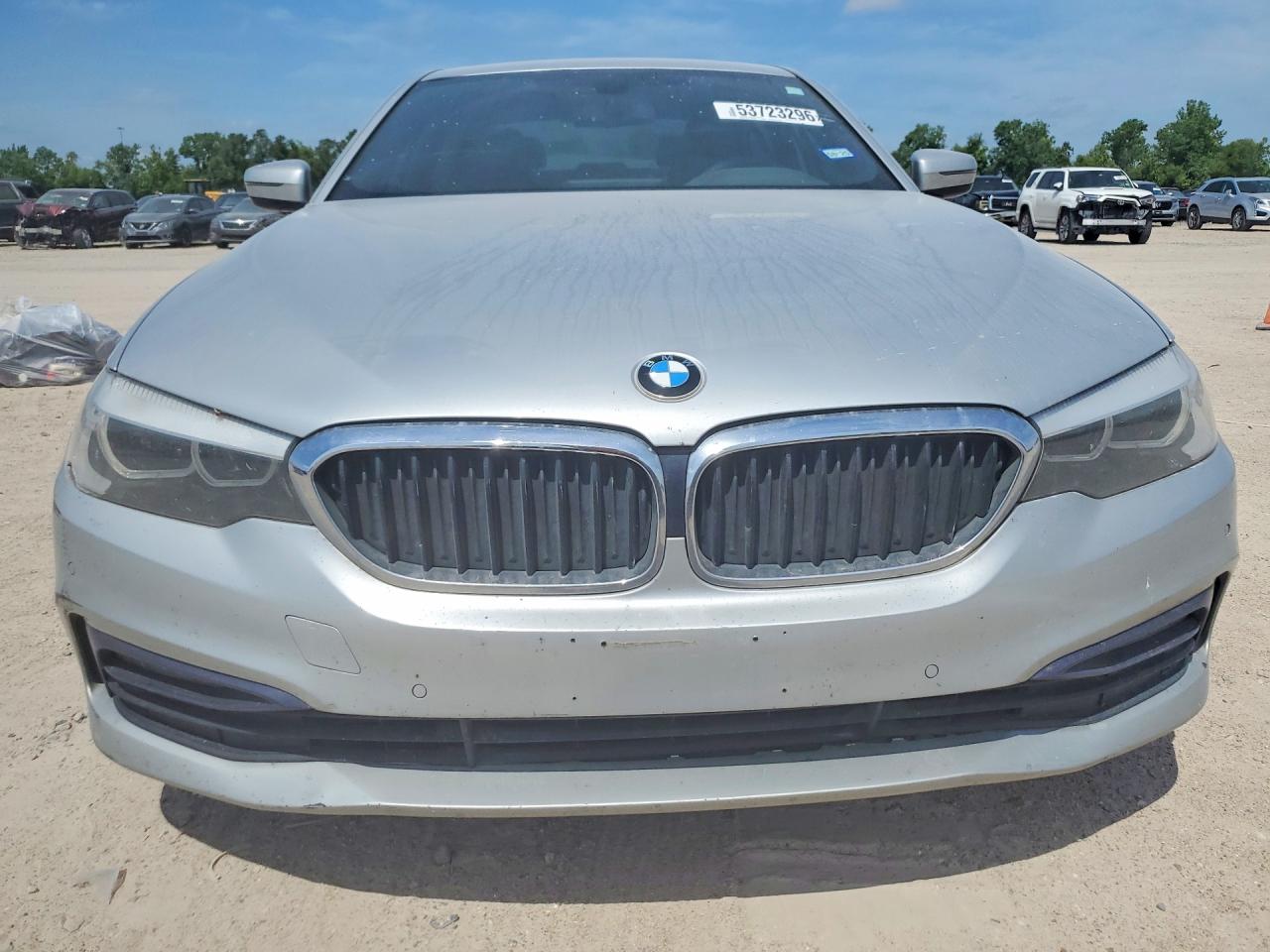2018 BMW 530
