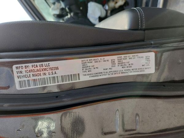 2021 DODGE DURANGO SXT