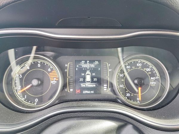 2021 JEEP CHEROKEE LATITUDE FWD