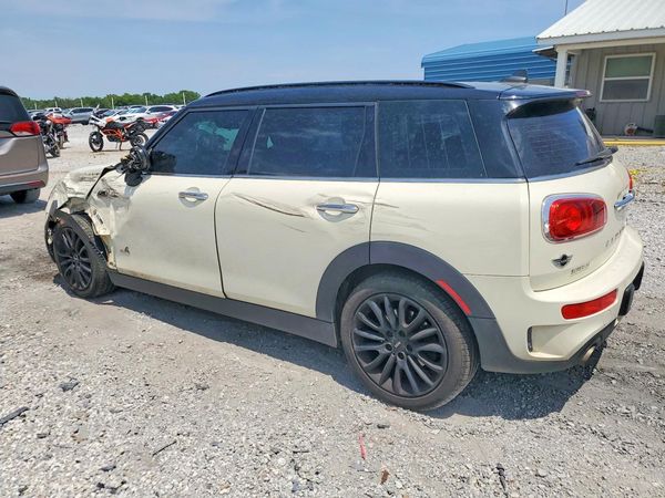 2017 MINI COOPER