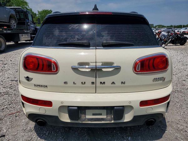 2017 MINI COOPER