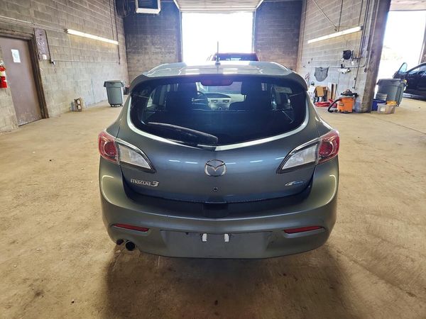 2012 MAZDA 3 Touring/GS