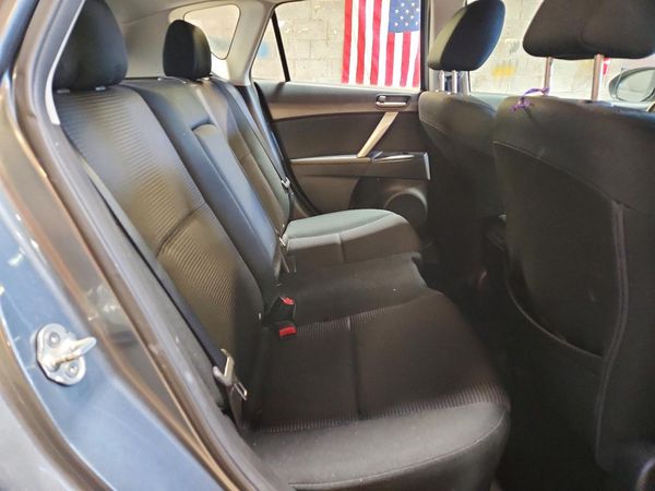2012 MAZDA 3 Touring/GS